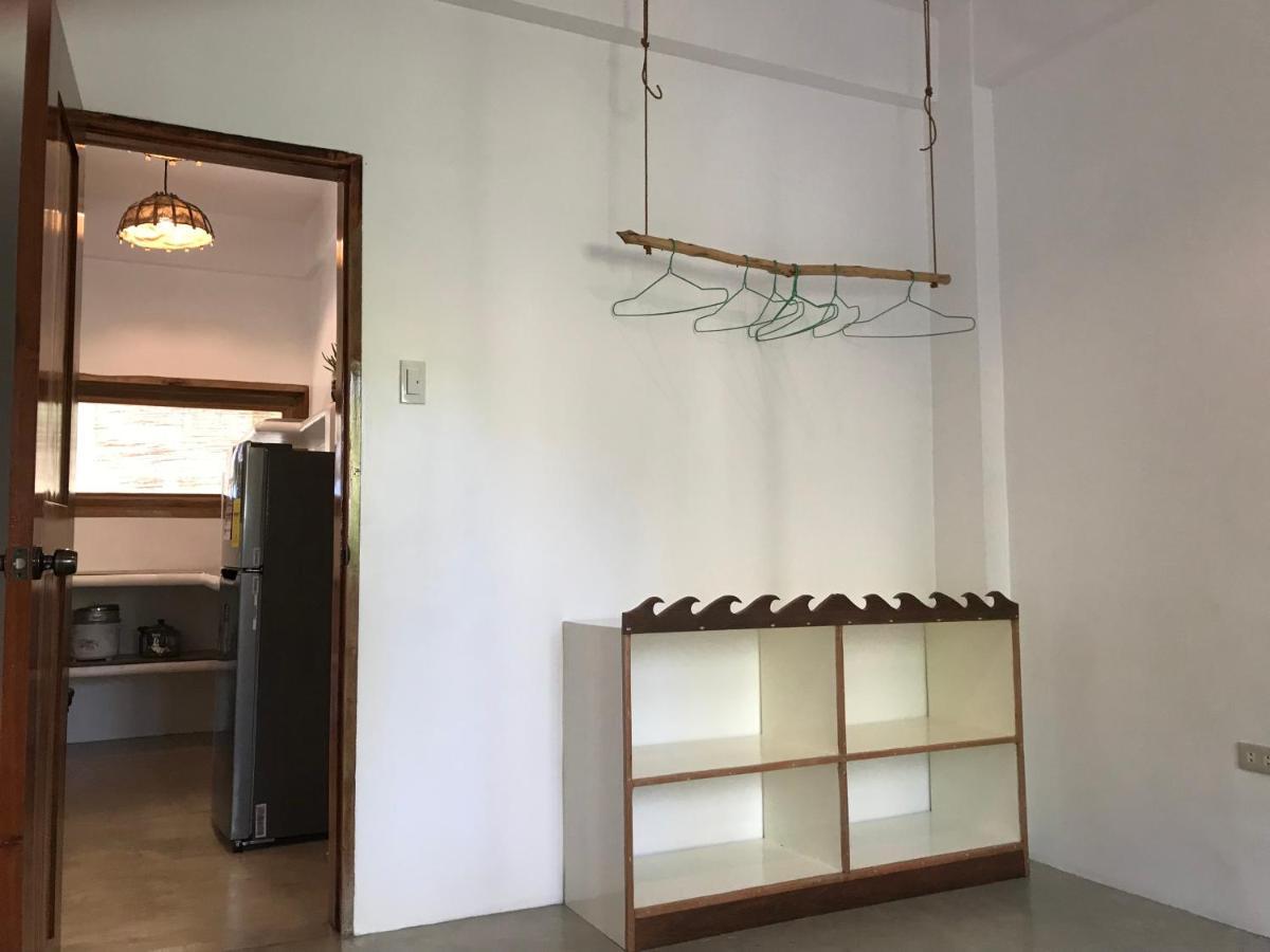 The Broken Board Apartment General Luna  Luaran gambar